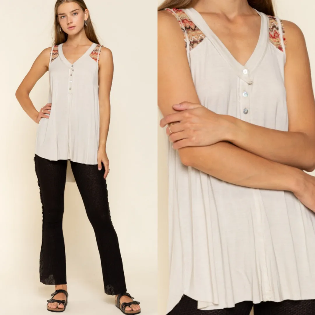 Chevron Spliced Sleeveless Top