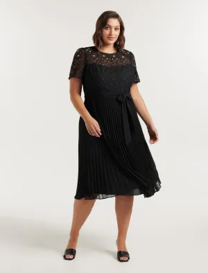 Khloe Curve Lace 2 In 1 Midi Dress