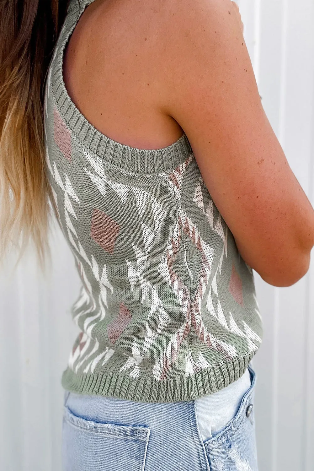 Sleeveless Aztec Print Sweater