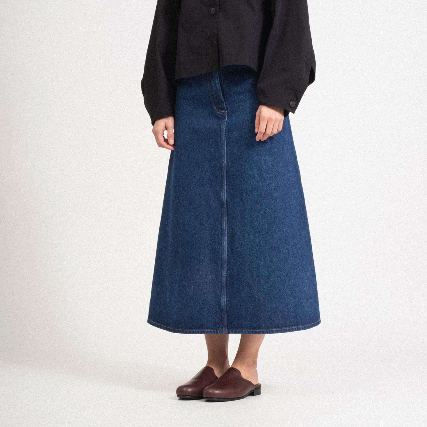 [STUDIO NICHOLSON WOMEN] BARINGO A LINE DENIM SKIRT _ INDIGO WASH
